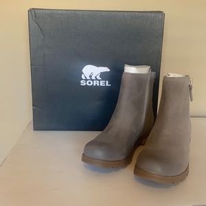 Gray Sorel boots